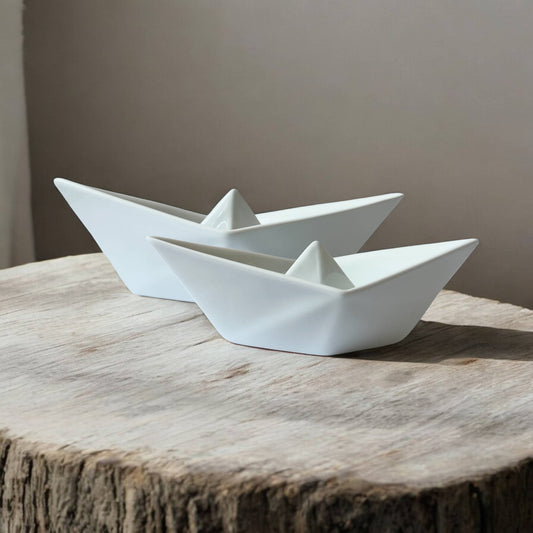 Handgefertigte Porzellan-Bootschale – M